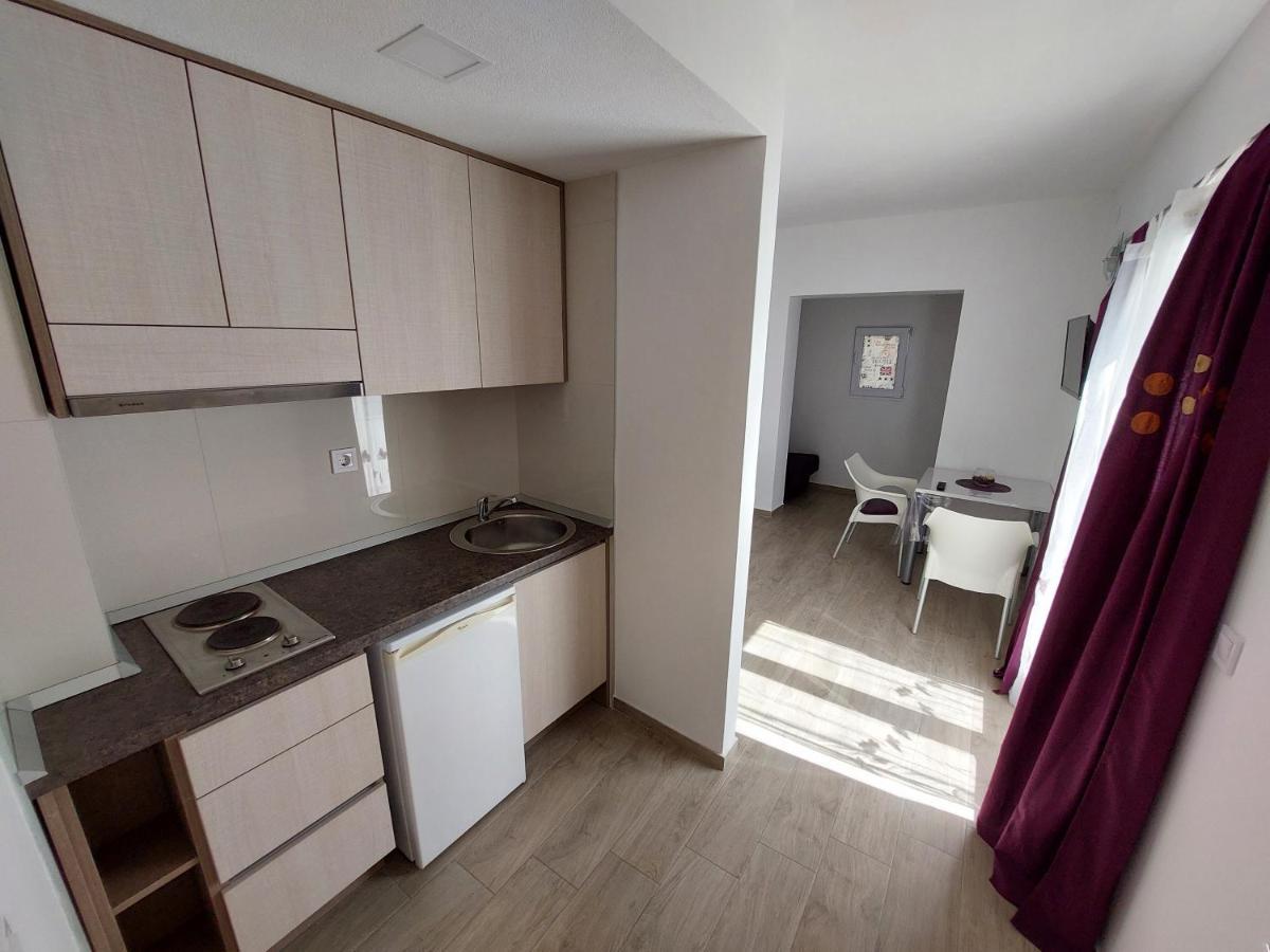 Apartments Matic Baška Voda Eksteriør billede