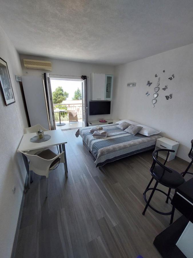 Apartments Matic Baška Voda Eksteriør billede