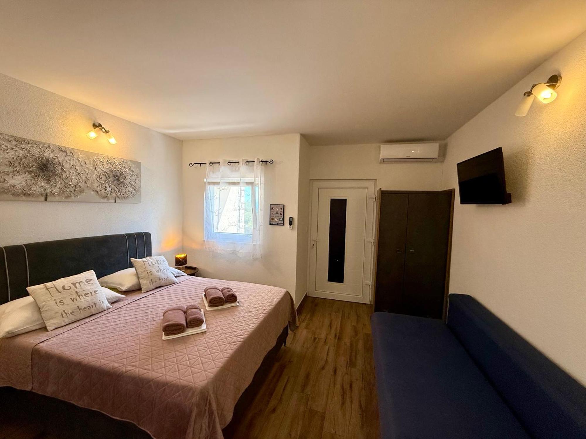Apartments Matic Baška Voda Værelse billede